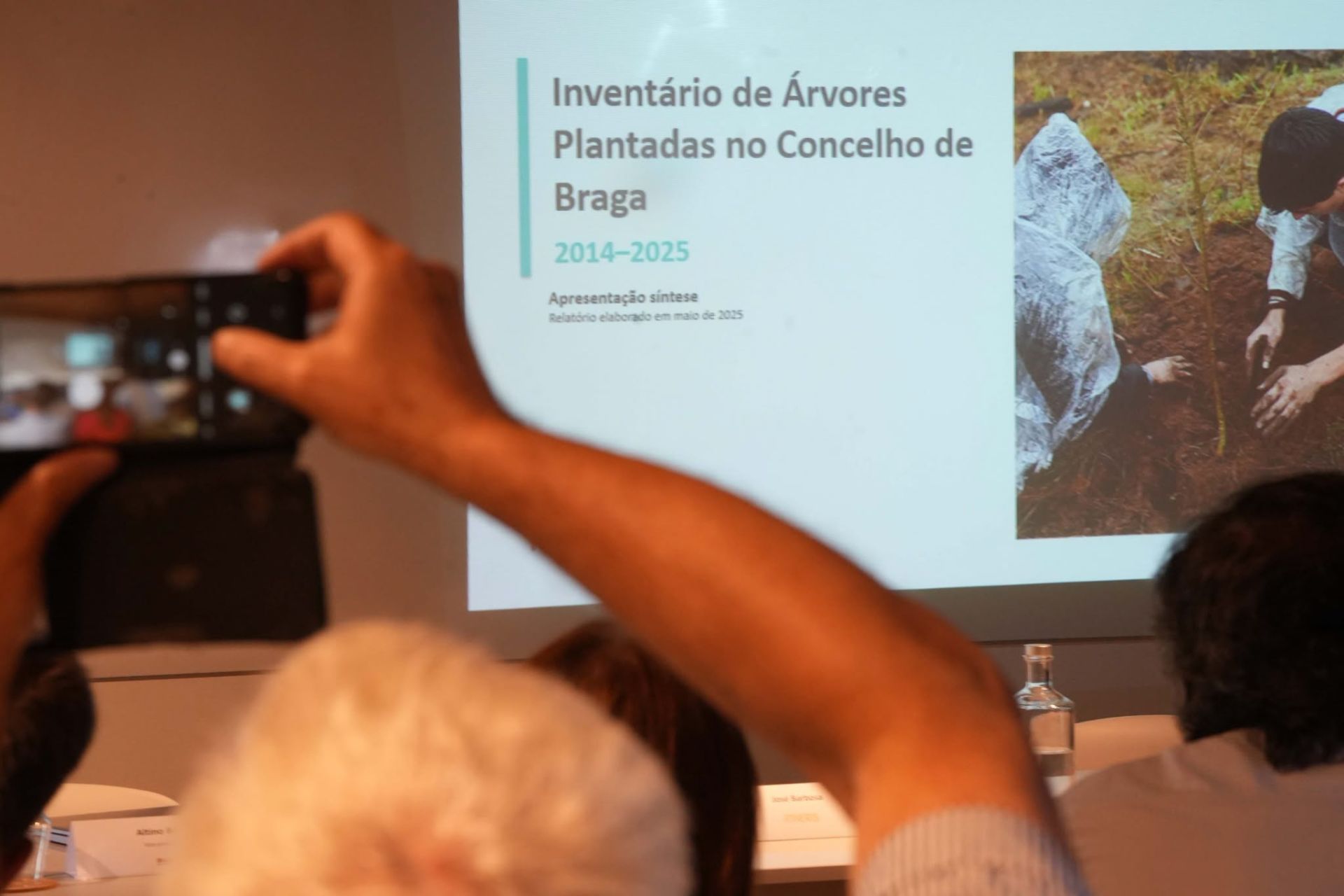 Município investe na qualidade do ar com aposta na descarbonização e arborização
